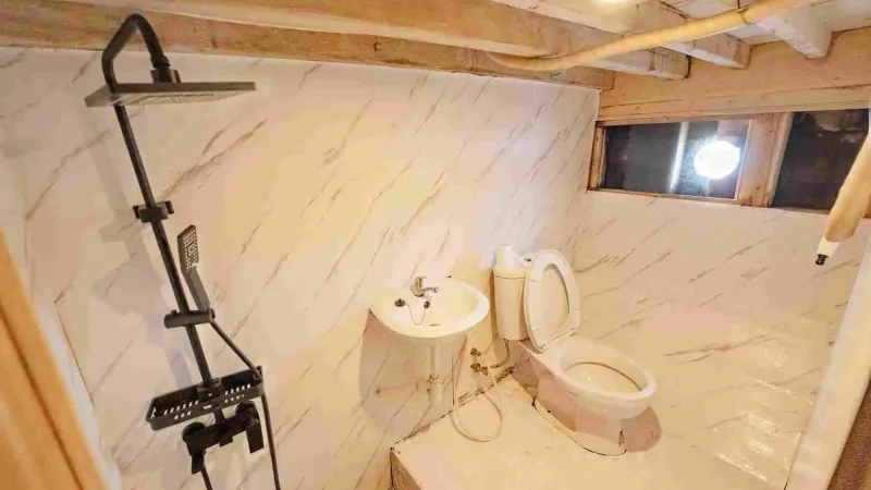 maheswari_superior_1_bathroom
